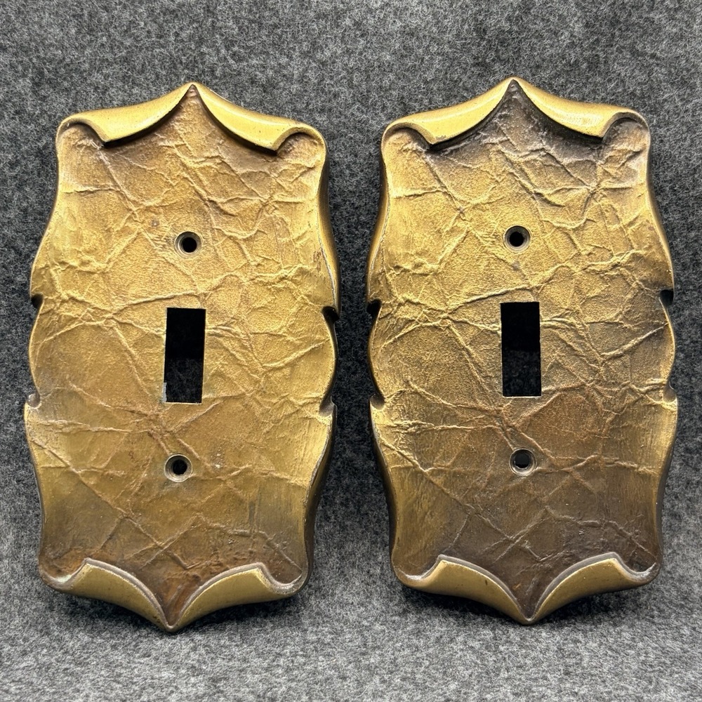 Carriage House Amerock Brass Light Switch Wall Plate Brass Heavy Duty Ornate